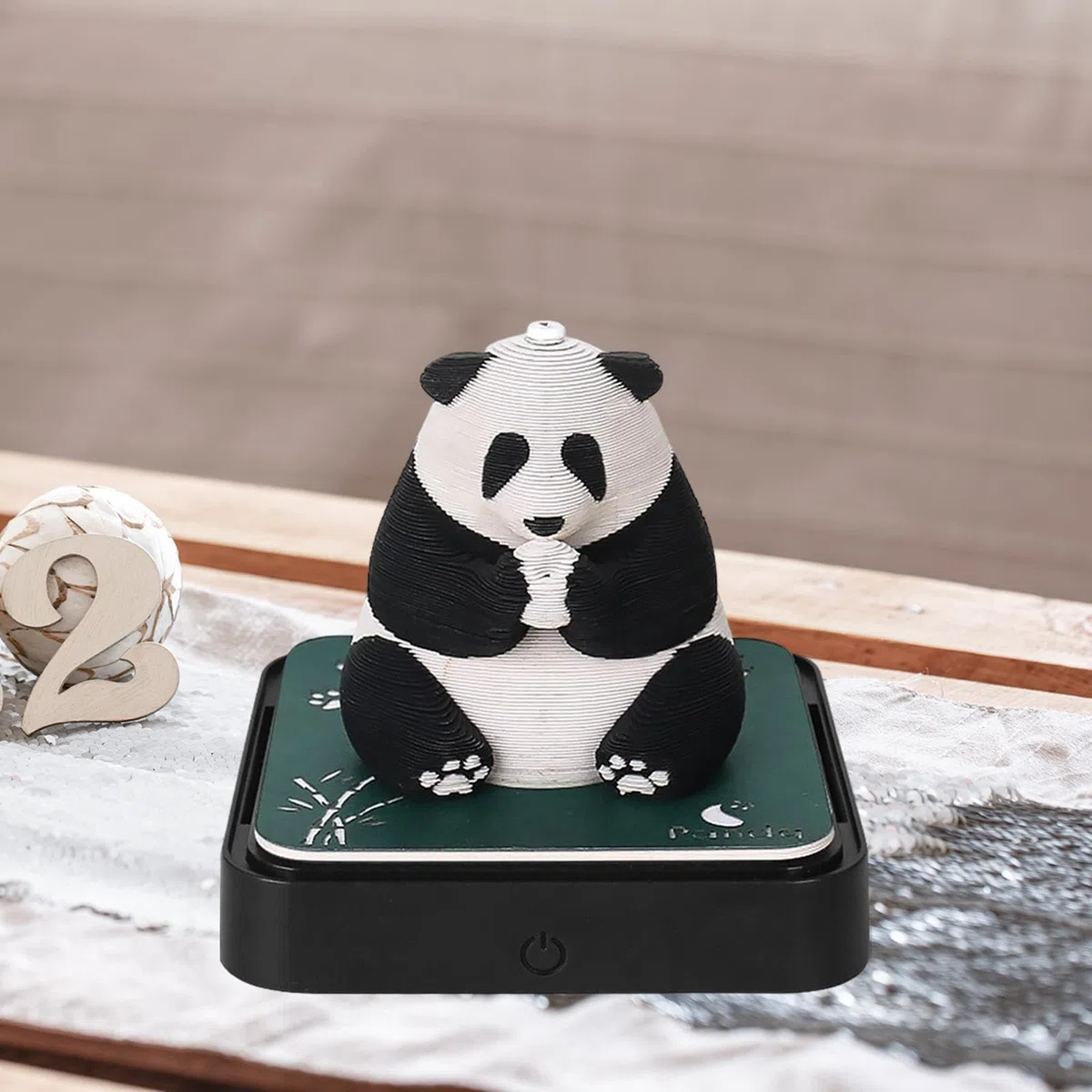 Tischkalender 2025 3D Kunst Schreibtisch Kalender Notiz mit LED Und Acrylbox Dekorativ Und Funktional Als Ornament für Wohnzimmer Zuhause Büro Schlafz, Panda