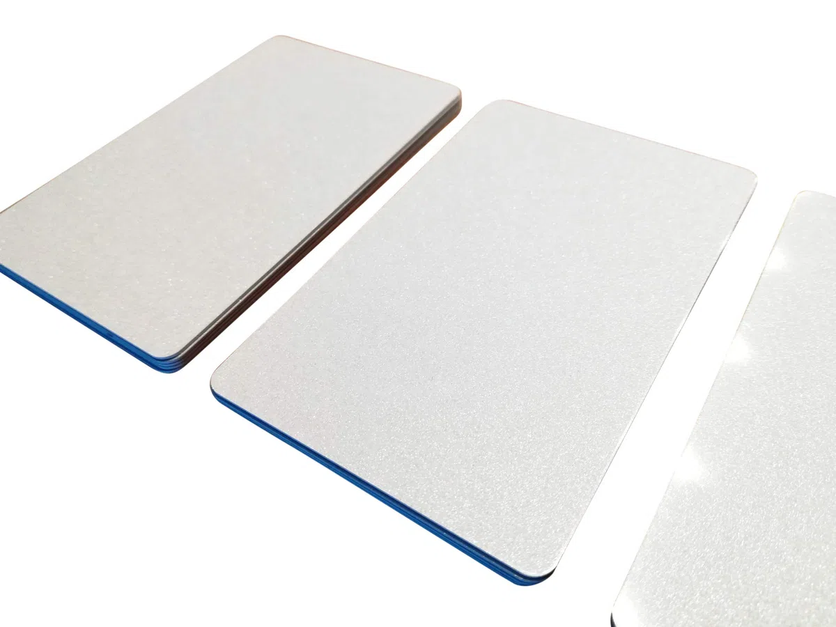 500 Premium Plastikkarten/PVC Karten Weiss Metallic, 5-500 Stück, Rohlinge, blanko, Kartendrucker, NEU! (500)