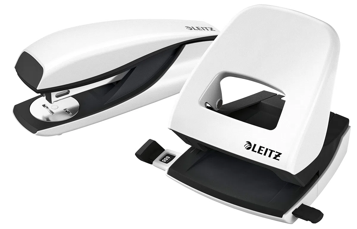 Leitz NeXXt Locher und Heftgerät Set für bis zu 30 Blatt, Inkl. Heftklammern, perlweiß, WOW, 50951001
