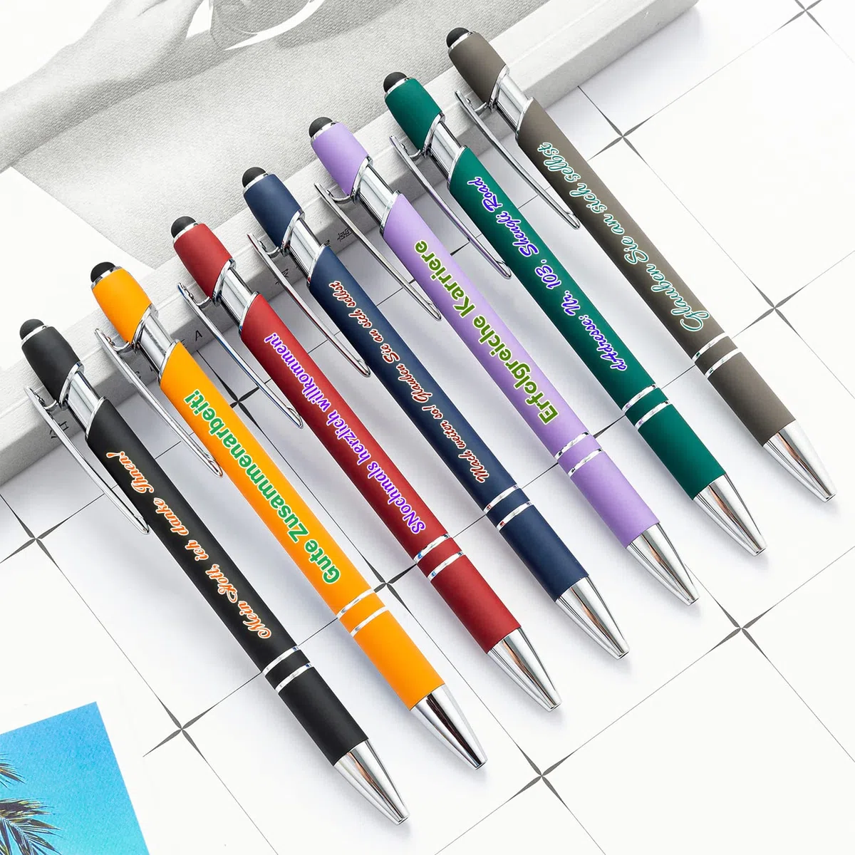 Personalisierter Kugelschreiber mit schwarzer Tinte, individueller Kugelschreiber mit Geschäftswerbung, Telefonnummer, kapazitiver Stift für Berührungen, Stift mit mittlerer Spitze, 216 STK