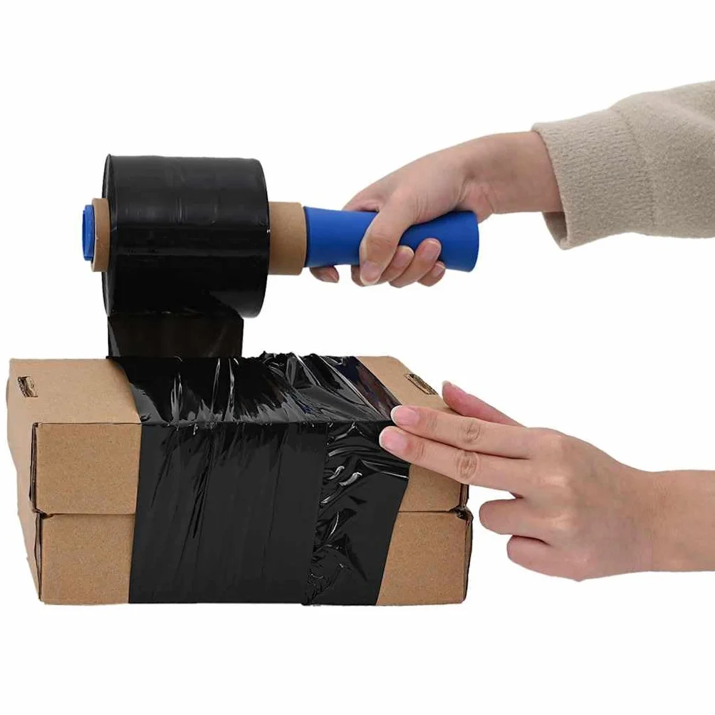 PE Stretchfolie Schwarz 23 μm 10 cm x 150 m, 50 Stück Stretchfolien mit Griff, strapazierfähige Verpackungsfolie aus Polyethylen für Schutz vor Staub und Schmutz bei Lagerung