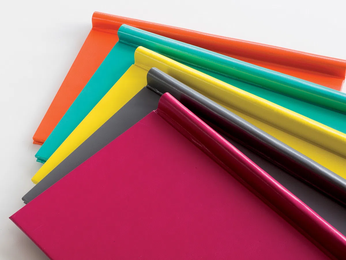 LEUCHTTURM1917 318056 Klemmbinder PEKA für 150 Blatt, schwarz