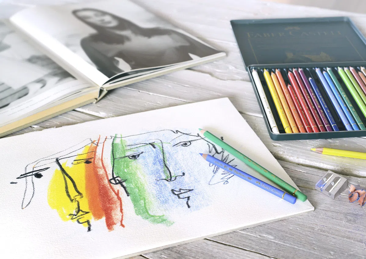 Faber-Castell - Polychromos Buntstifte Set 48 Farben im Holzkoffer | 48 Künstlerfarbstifte mit 3,8 mm Mine, inkl. 2 Bleistifte, Radierer und Anspitzer im Holzkoffer