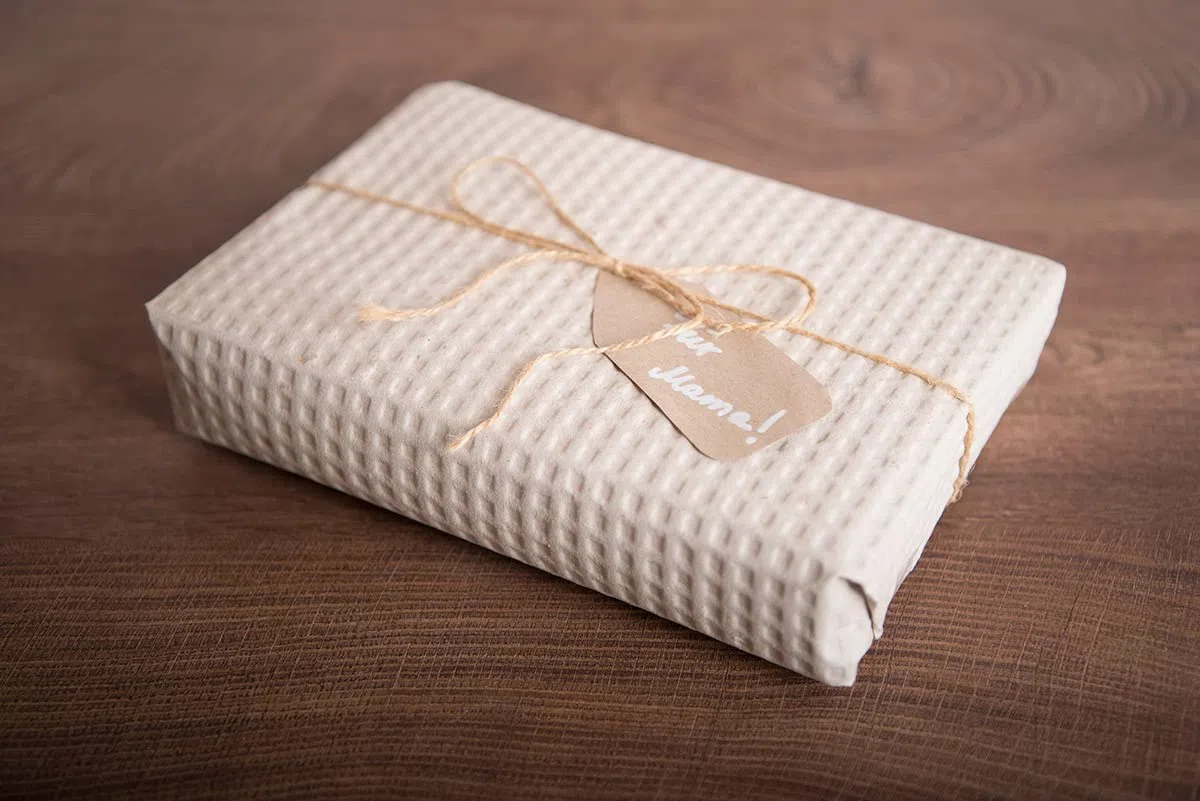 verpacking Polsterpapier 130 g/m² Packpapier auf Rolle 30 cm x 70 m Verpackungsmaterial - ALTERNATIVE ZUR LUFTPOLSTERFOLIE Umweltfreundliches Noppenpapier auf Rolle