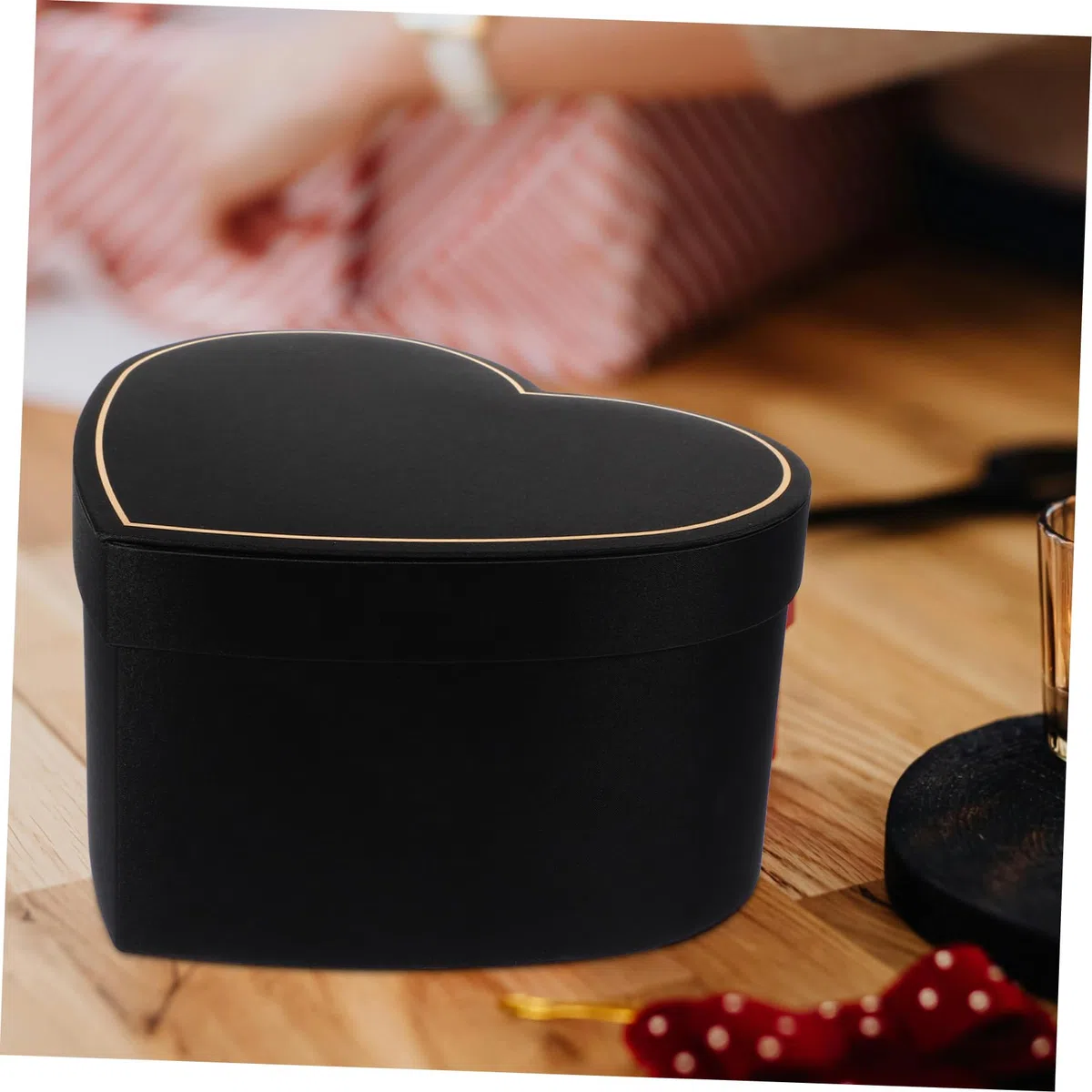 Gadpiparty Herzförmige Geschenkbox Mit Deckel Mittlere Aufbewahrungsbox Aus Stabilem Material Schwarz Für Gastgeschenke Süßigkeiten Und Blumenarrangements Bei Hochzeiten Und Feiern